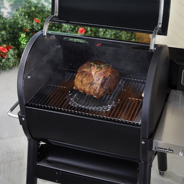Kit umidificatore composto da una vaschetta in alluminio e un supporto in acciaio, compatibile con tutti i barbecue a pellet smokeFire Weber.