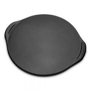 Piastra antiaderente in ceramica Stoneware per pizza, con manici integrati per facilitarne il trasporto.