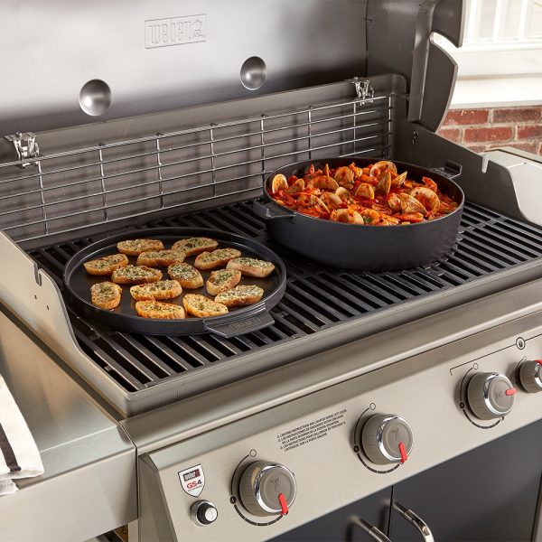 Cocotte 2 in 1 in ghisa smaltata Gourmet Barbecue System compatibile con tutti i barbecue GBS Weber