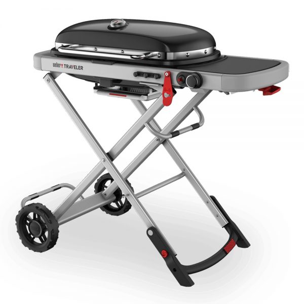 Il barbecue Weber Traveler è ideale per chi ama cucinare in viaggio, lontano da casa. Perfetto per il campeggio e i picnic, il suo design robusto e compatto garantisce un’esperienza sempre piacevole, dall'installazione allo stoccaggio. Gusta piatti al barbecue di qualità anche in viaggio, indipendentemente dalla tua destinazione.