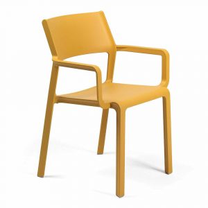 Sedia con Braccioli Impilabile Trill Armchair in Resina Nardi - Senape