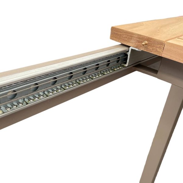 Tavolo Allungabile Taormina in Alluminio e Teak, 160/240 x 90 cm Giardinia Outdoor - Champagne - immagine 4